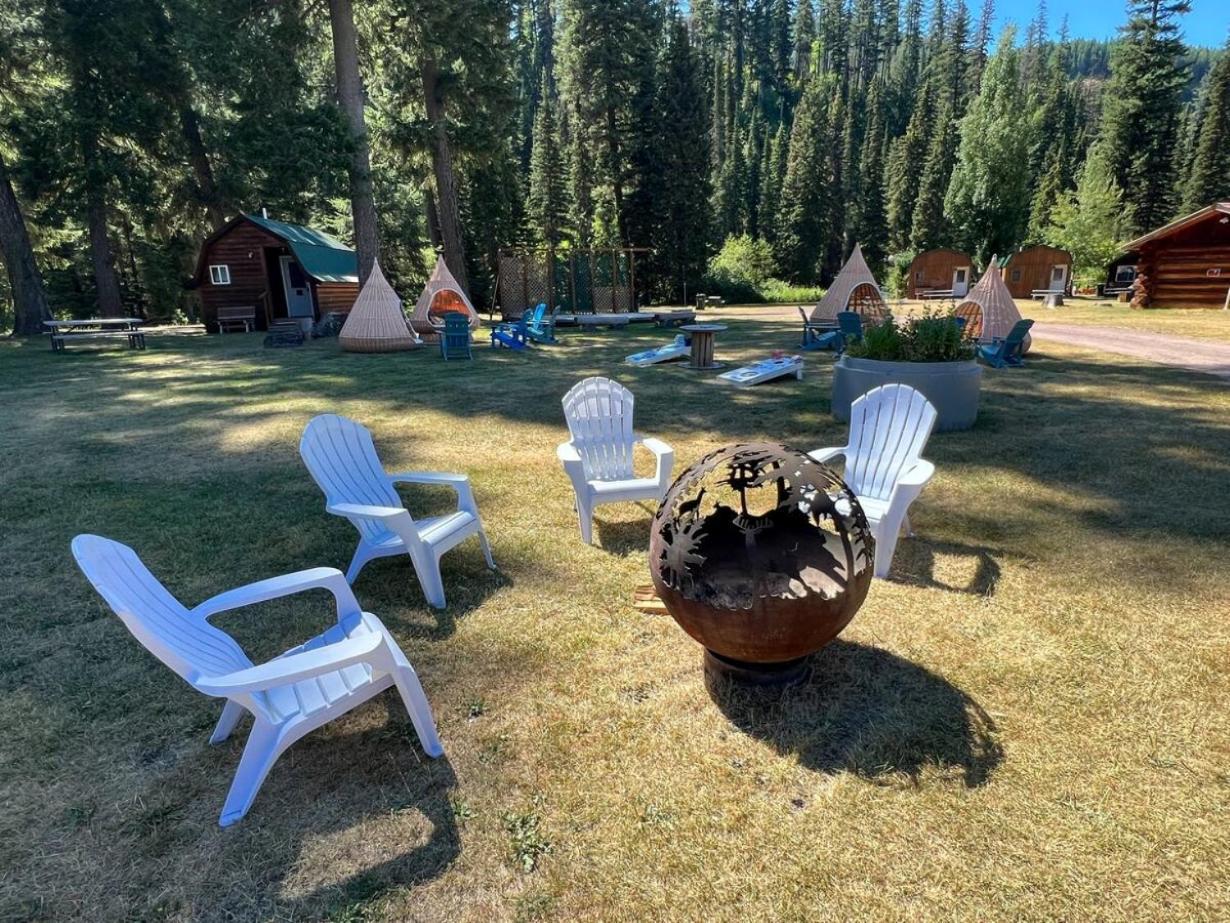 Triple G'S Resort - Cabin 3 Pinnacle Bagian luar foto