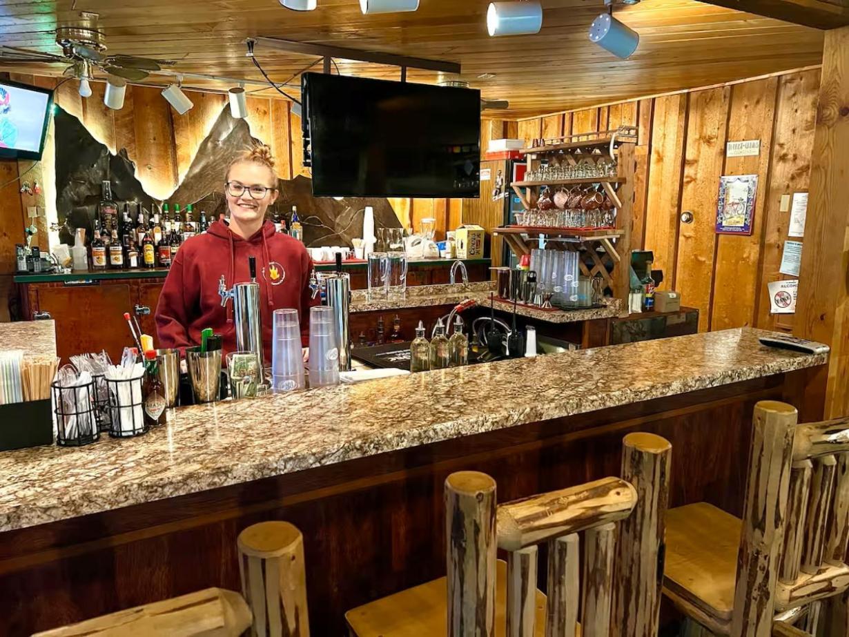 Triple G'S Resort - Cabin 3 Pinnacle Bagian luar foto