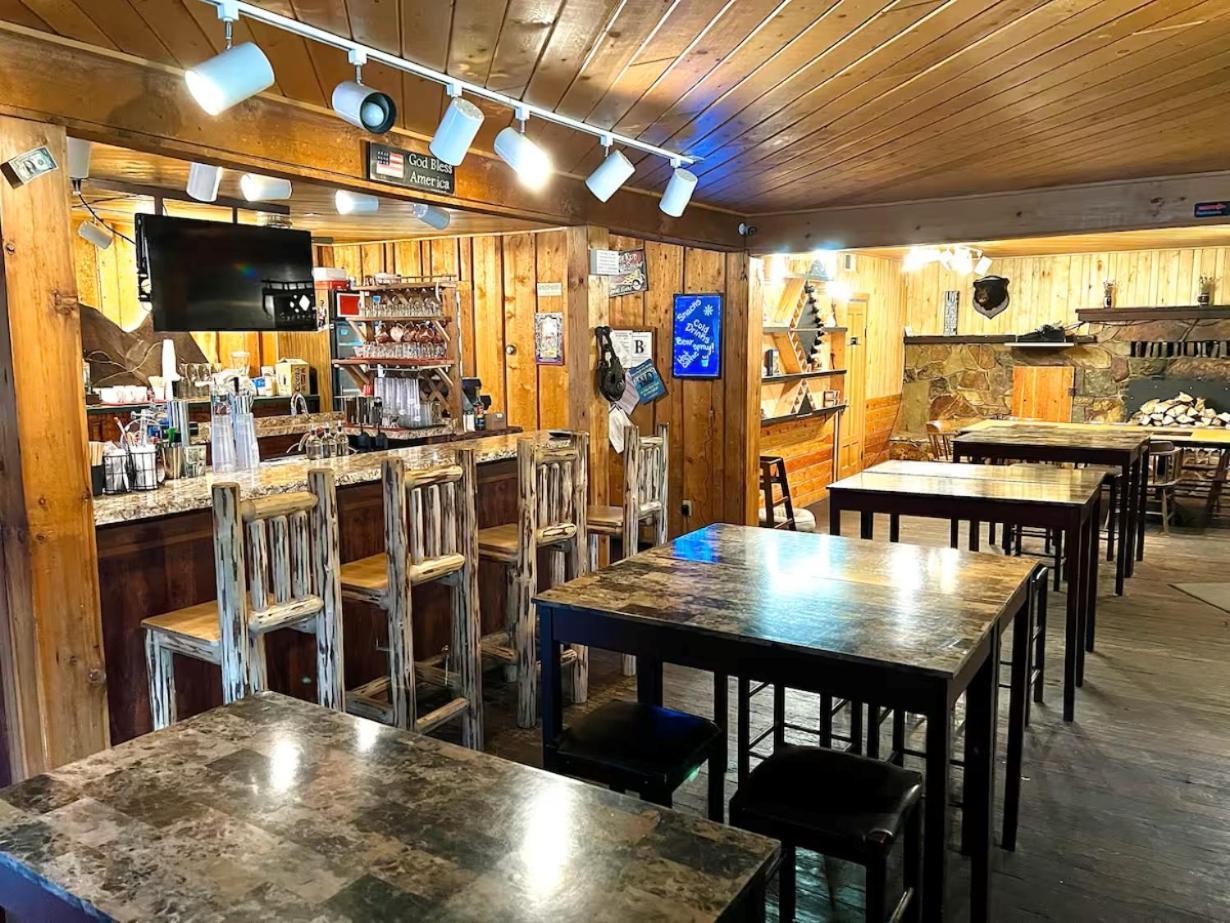 Triple G'S Resort - Cabin 3 Pinnacle Bagian luar foto